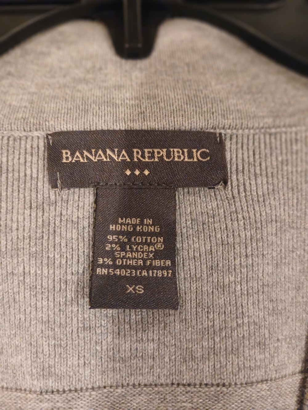 Banana Republic Gray V-Neck Knit Wrap Top - Picture 4 of 4
